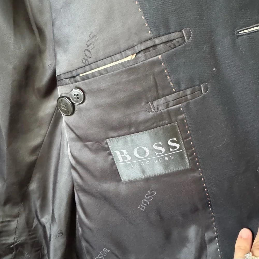 HUGO BOSS Wool Blend Black Blazer